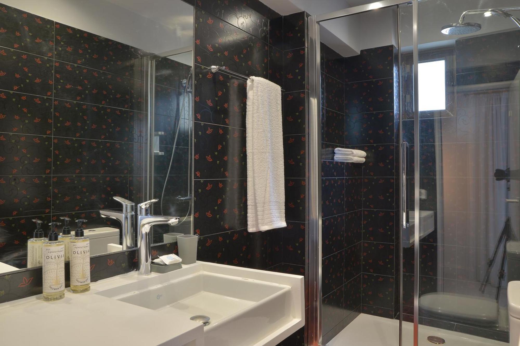 Alter Athens (Adults Only) Hotell Exteriör bild